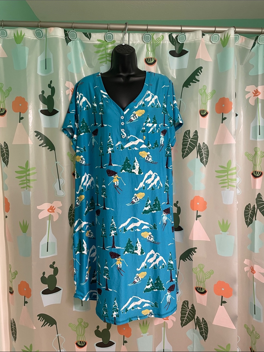 Blue Ski-Print Short-Sleeve Nightshirt